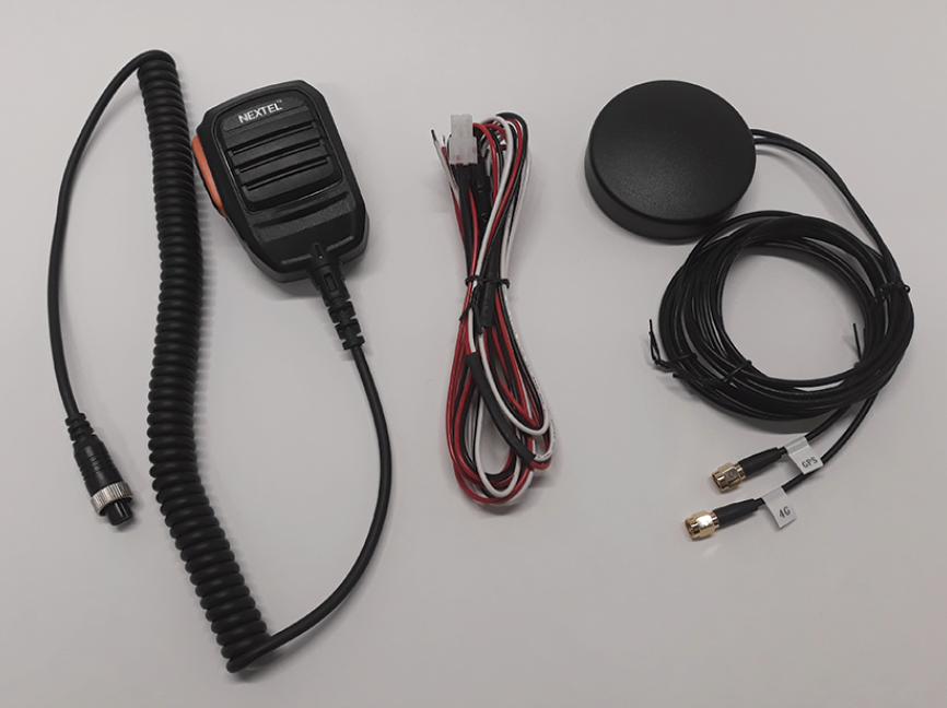 NEXTEL™ M990 Two Way Cellular Mobile Unit With Nationwide Connectivity